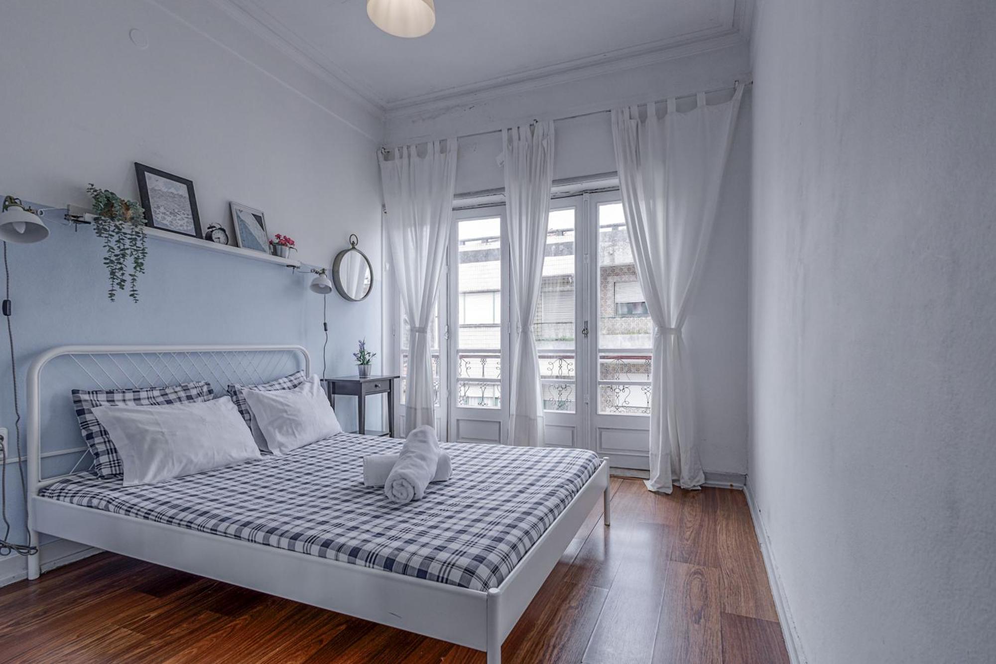 Double Room with Shared Bathroom,1593739903:JPEG