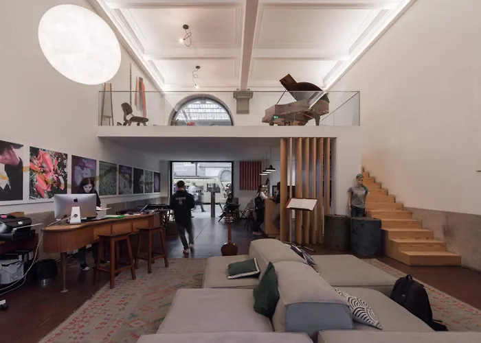 The Passenger Hostel Porto